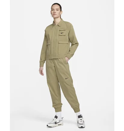 Куртка жіноча Nike W Nsw Swsh Jkt Wvn Olive FD1130-276