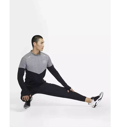 Лонгслів чоловічий Nike Therma Fit Run Division Sphere Grey/Black DV8110-010