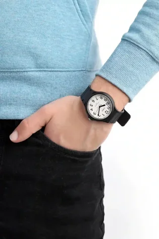 Часы мужские Casio Sport MW-240-7BVDF