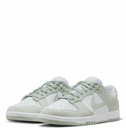 Кросівки жіночі Nike Dunk Low White/Grey FN7658-100