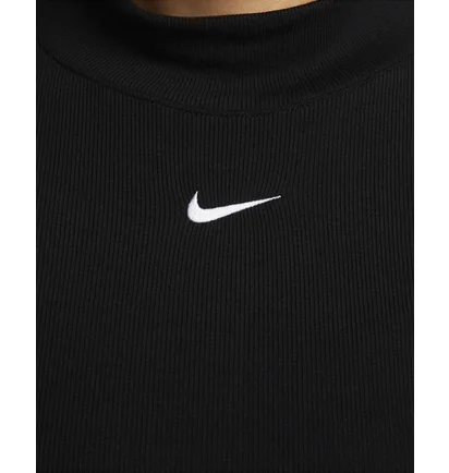 Кофта жіноча Nike Sportswear Essential Black Dv7880-010