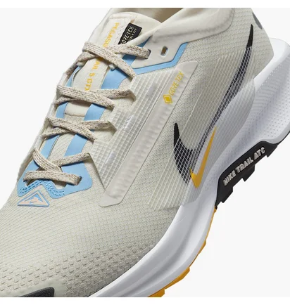 Кросівки жіночі Nike W Pegasus Trail 5 Gtx Waterproof Beige FQ0912-003