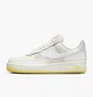 Кросівки жіночі Nike Air Force 1 07 Low Shoes Beige FQ0709-100