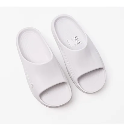 Тапочки чоловічі Nike Reactx Rejuven8 White HV4479-100