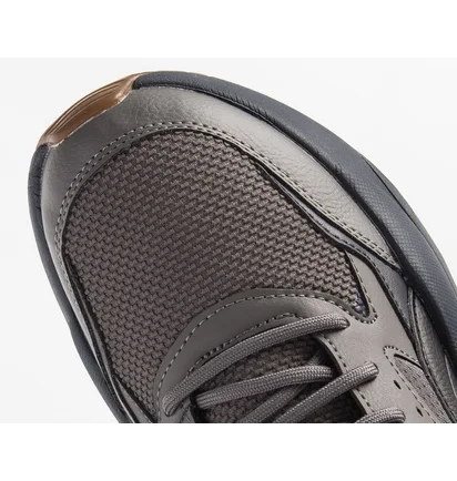 Кроссовки мужские Puma X-Ray Speed Mid Wtr Black 385869-02