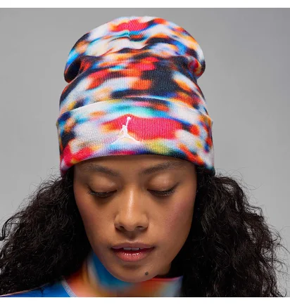 Шапка унісекс Nike Peak Beanie U Ess Mtnside Multi HV2047-100