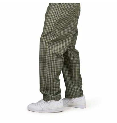 Штаны мужские OBEY Fubar Pleated Plaid Cord Pant Green 142020220-KBG