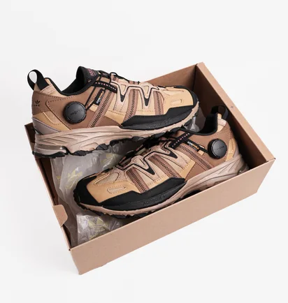 Кроссовки мужские Adidas Hyperturf Adventure Gaiter Brown Hq6071