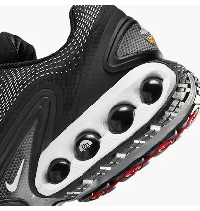 Кросівки чоловічі Nike Air Max Dn Black DV3337-020