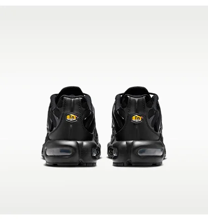 Кросівки жіночі Nike Air Max Plus WomenS Shoes Black DM2362-002
