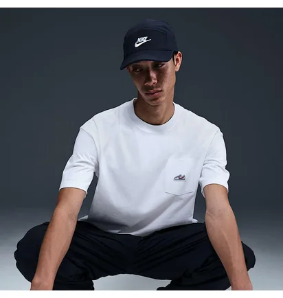 Футболка чоловіча Nike Sportswear Max90 T-Shirt White IB1382-100
