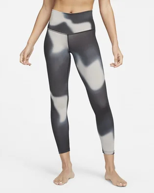 Легінси жіночі Nike Womens 7/8 High-Rise Printed Leggings Black/White Dm7015-070