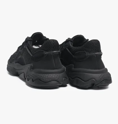 Кросівки унісекс Adidas Ozweego Black EE6999