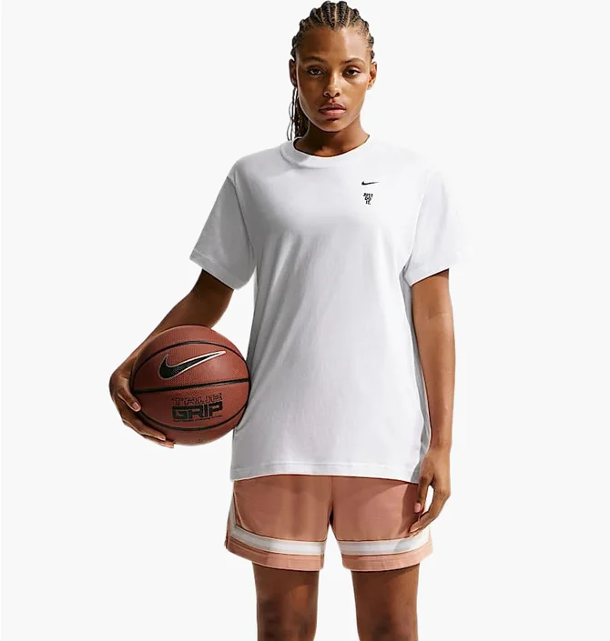 Футболка женская Nike Short-Sleeve Basketball White IM0301-100