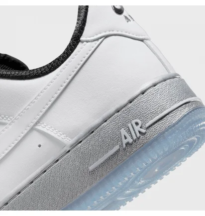 Кроссовки женские Nike Air Force 1 07 Se White DX6764-100