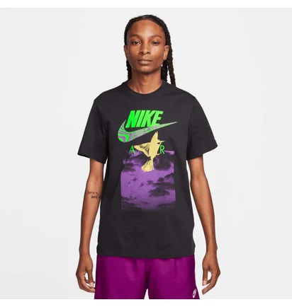 Футболка чоловіча Nike Sportswear Black FQ3774-010