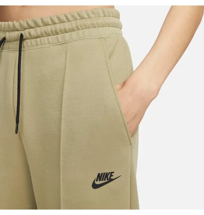 Штаны женские Nike Sportswear Tech Fleece Jogger Pants Olive FB8330-276