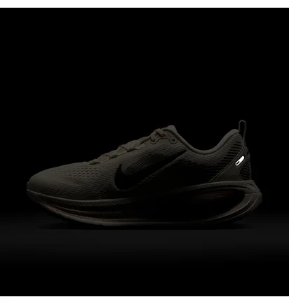 Кросівки жіночі Nike Air Zoom Vomero 18 Beige HM6804-108