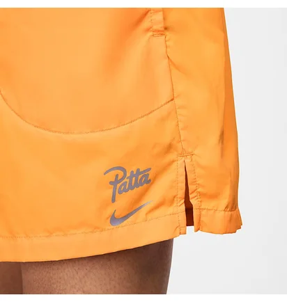 Шорти унісекс Nike Patta Running Team Orange FJ3063-717