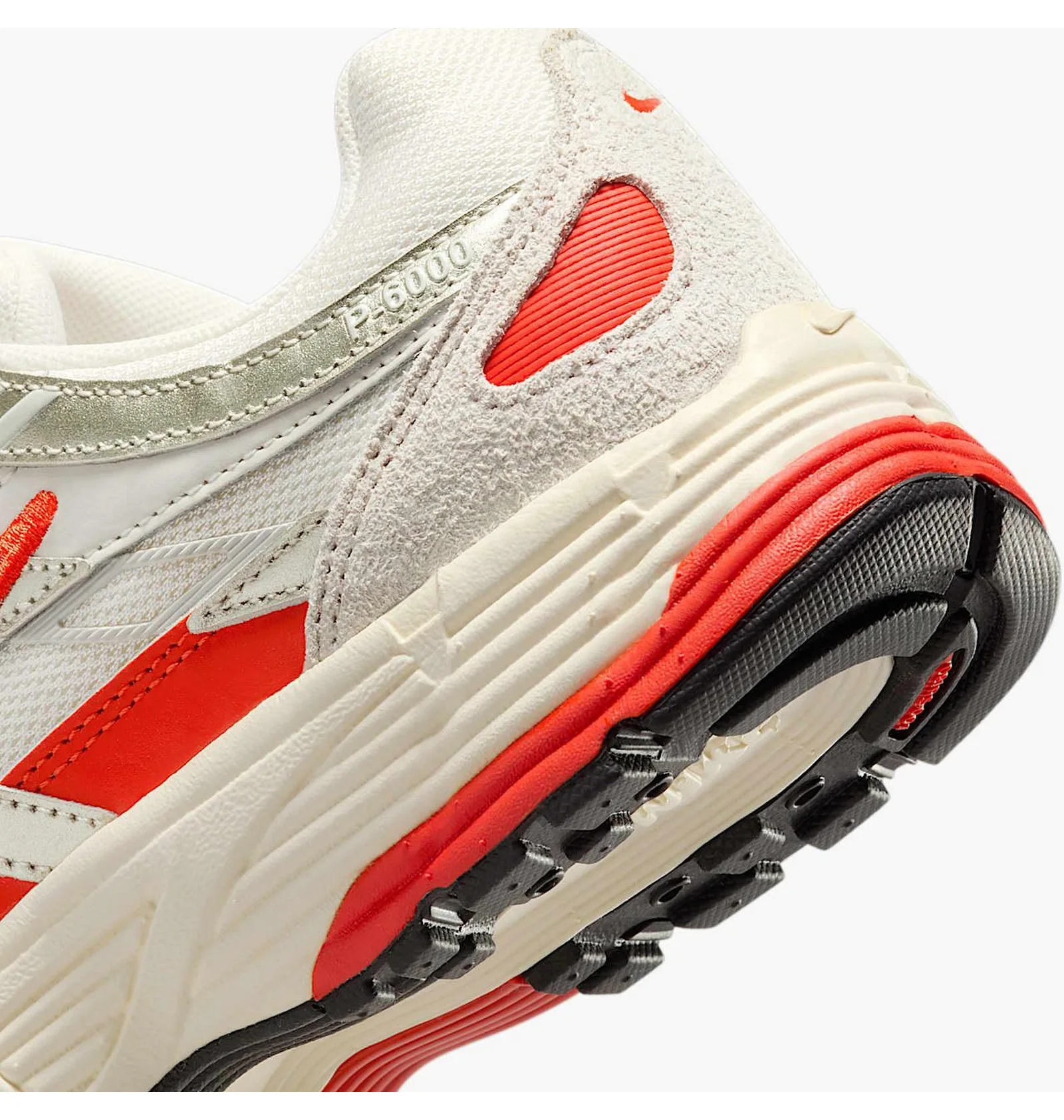 ᐉ Кроссовки женские Nike P-6000 Beige/Orange HV5230-133 - купить