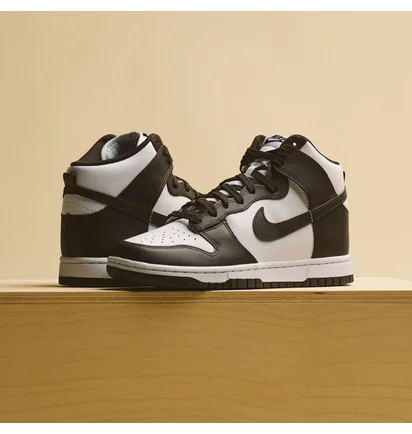 Кросівки чоловічі Nike Dunk High Retro White/Black DV0829-100