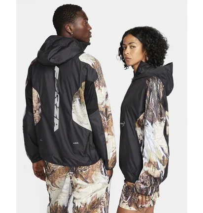 Анорак мужской Nike Lab Nocta Running Jacket Black FJ3009-010