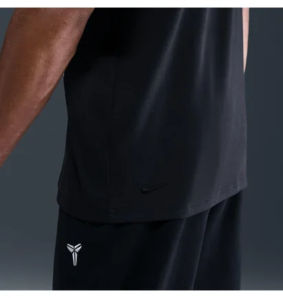 Футболка чоловіча Nike Kobe Black HV1777-010