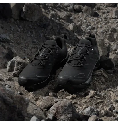 Кросівки чоловічі Adidas Terrex Skychaser Ax5 Gore-Tex Black JQ2210