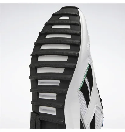 Кроссовки мужские Reebok The Jetsons Classic Legacy Az Shoes White Gy3983
