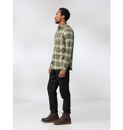 Рубашка мужская Fjallraven Ovik Lite Olive 12600311.625-113