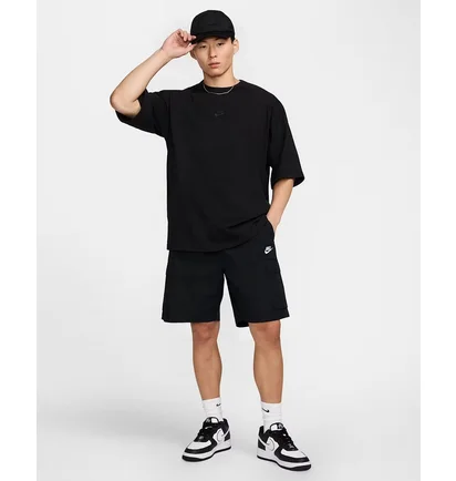 Футболка чоловіча Nike Sportswear Premium Essentials White HF9606-010