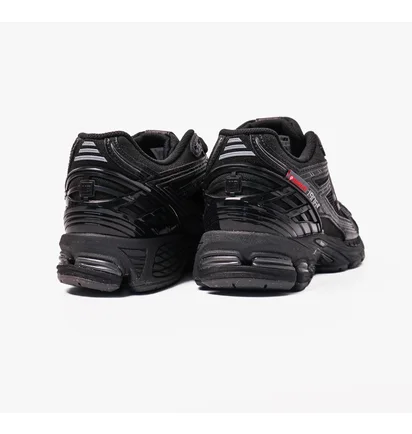 Кроссовки мужские New Balance 1906R Black U1906ROE