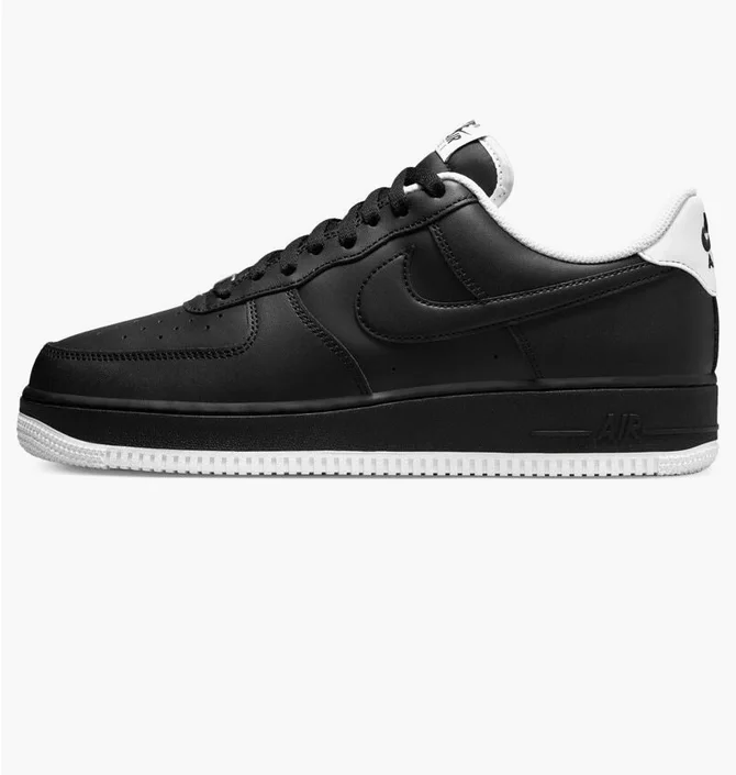 Кроссовки мужские Nike Air Force 1 07 Black DH7561-001