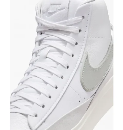 Кросівки чоловічі Nike Blazer Phantom Mid Shoes White DX5800-101