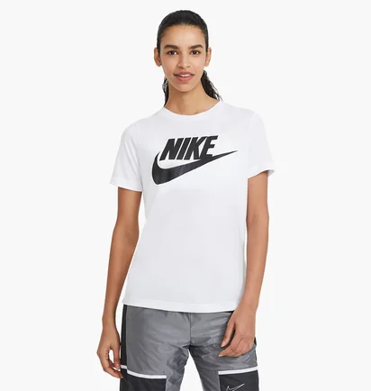 Футболка женская Nike T-Shirt Sportswear Essential White AT5464-100