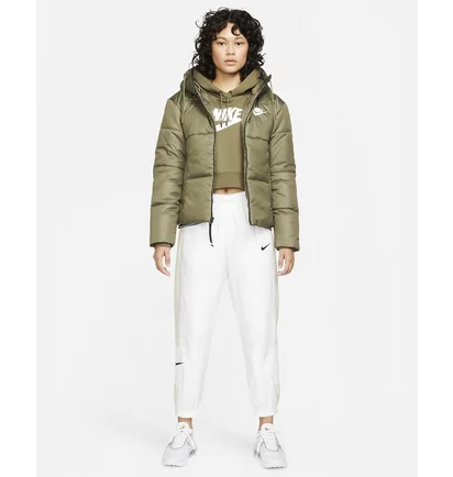 Куртка жіноча Nike Wmns Nsw Therma-Fit Repel Grey DJ6997-222