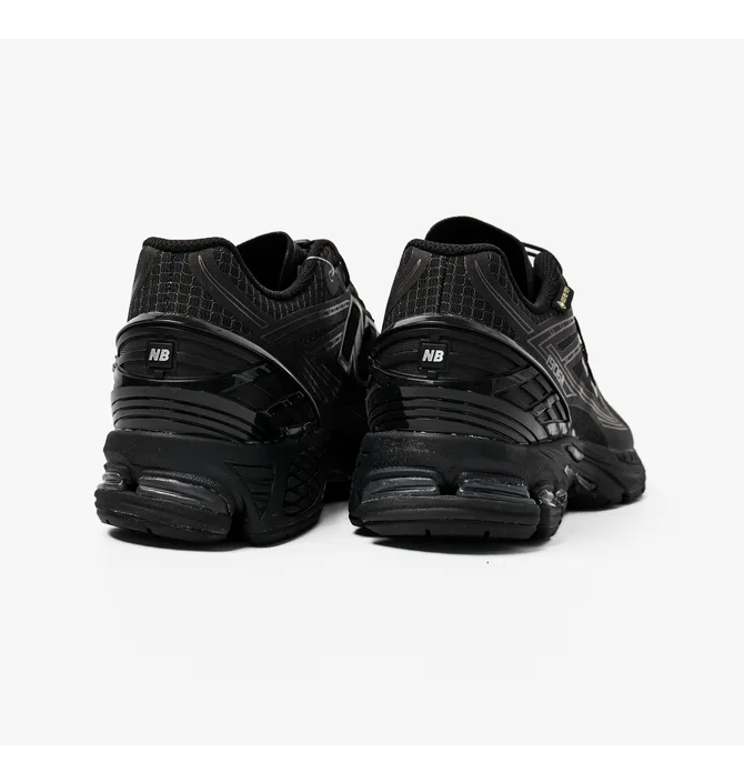 ᐉ Кросівки чоловічі New Balance 1906X Gore-Tex Black U190631U