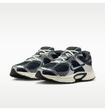 Кроссовки женские Nike V5 Rnr Grey HQ7901-300