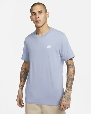 Футболка чоловіча Nike Sportswear Club T-Shirt Light Blue AR4997-493