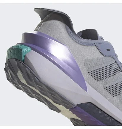 Кроссовки унисекс Adidas Avryn Shoes Grey Hp5979