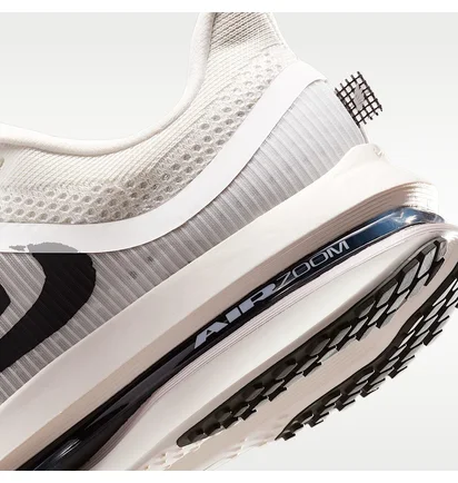 Кросівки чоловічі Nike Pegasus Premium MenS Road Running Shoes Grey IH2288-001