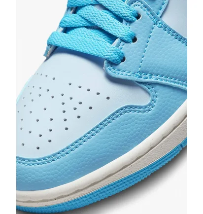 Кросівки жіночі Air Jordan Retro 1 Mid Se Casual Shoes Light Blue Dv1302-400