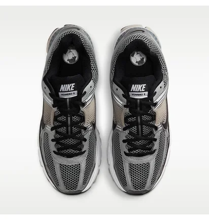 Кросівки чоловічі Nike Zoom Vomero 5 Grey FJ4151-007