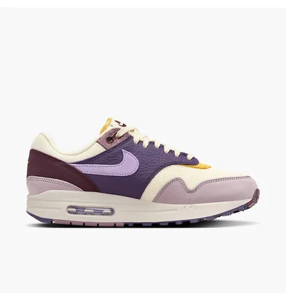 Кроссовки женские Nike Air Max 1 87 Multi HQ4051-500
