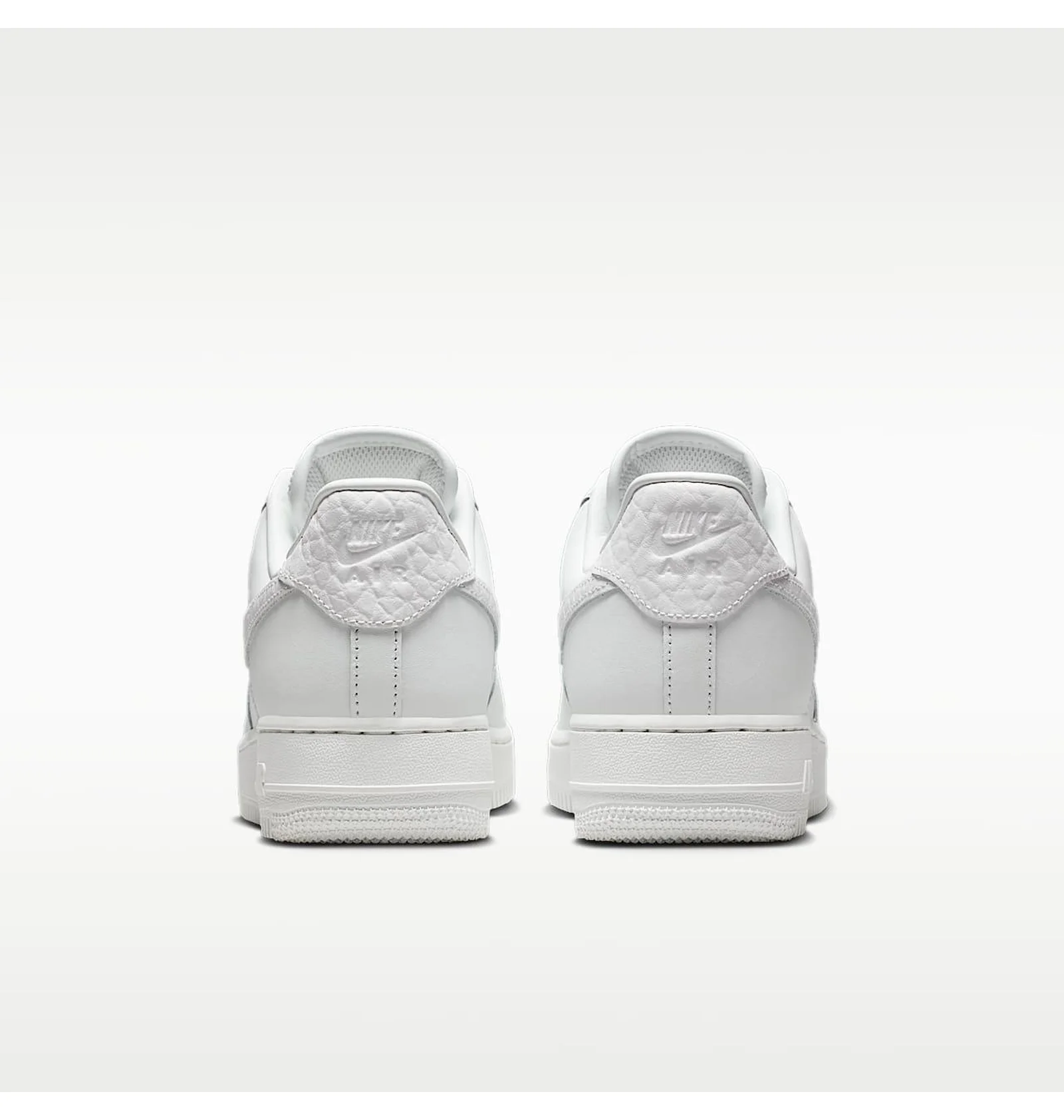 ᐉ Кросівки жіночі Nike Air Force 1 07 Low White IM6485-121