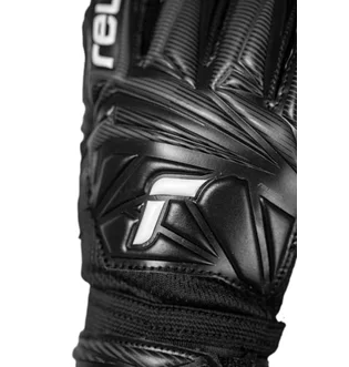 Перчатки вратарские унисекс Reush Attrakt Resist Black 5672615-7700