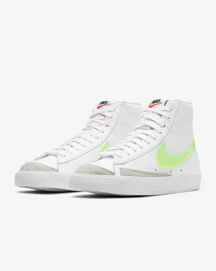 Кросівки жіночі Nike Blazer Mid 77 Essential White DJ3050-100