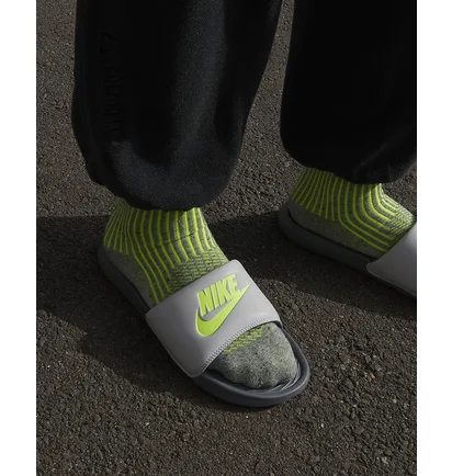 Тапочки мужские Nike Mens Slides Grey CN9675-011