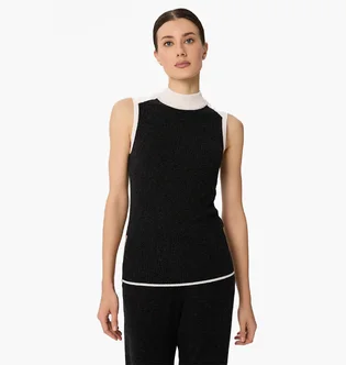 Жилетка жіноча Arena Square Cut Drag Black 1E366-050