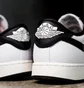 Кроссовки мужские Air Jordan 1 Ko Low Black/White DX4981-100